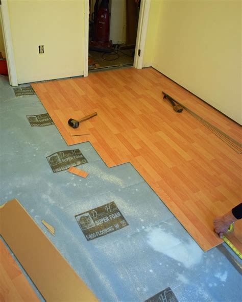 laying laminate flooring 10