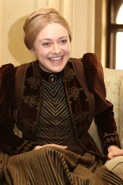 The Alienist Star Dakota Fanning Talks Womens Roles Workplace