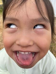 ritsuki  kulit putih gambar terlucu gambar reaksi lucu