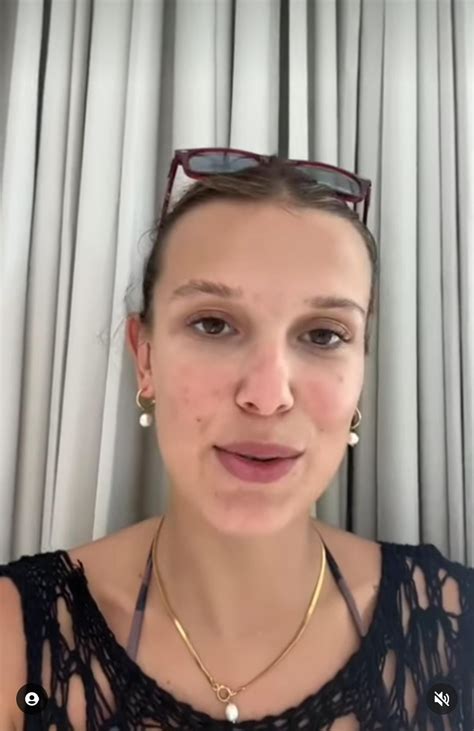 Millie Bobby Brown and Social Media: A Balancing Act - 7z4av53