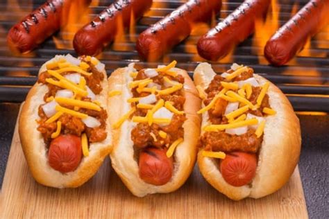 Best Bratwurst Toppings: 15 Desireable Add-ons