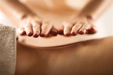 Study Finds Massage Post-Workout Helps Speed Recovery | Glamour