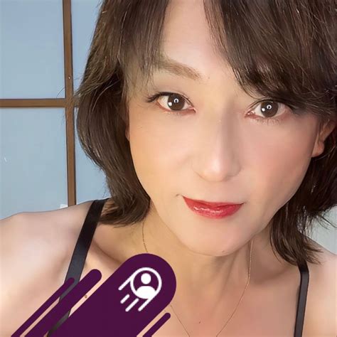 #boots 夜でも暑いですね。 毎日毎日30℃超えだし。 部屋のエアコン故障だし🥵 もう嫌だぁーっ！ ‬‪⁦‪#crossdresser #