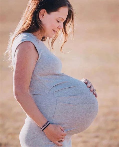list  pictures pictures  pregnant womens bellies completed