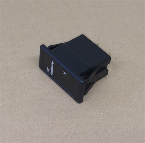 Digitalni voltmeter 12V / 24V, compact – Visol