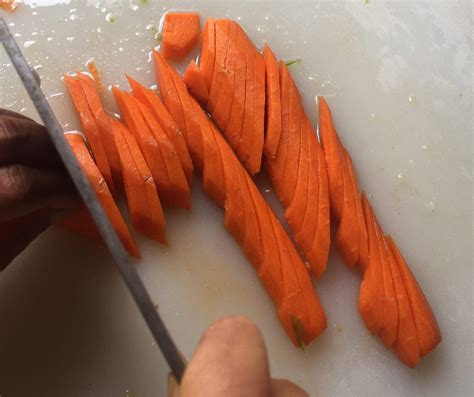 cut acidity in tomato sauce 4