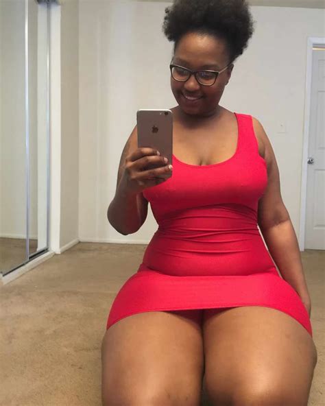 Pinterest | Thick black women, Curvy women outfits, Thick thighs save lives