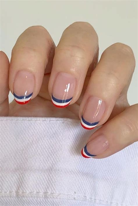 classy memorial day nails  gray details