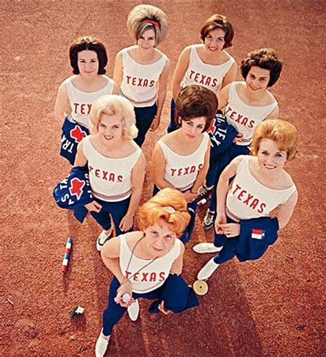 Abilene, Texas track club. 1964 : r/redscarepod