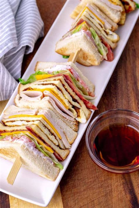 diner deluxe clubhouse sandwich  eggnog french toast center