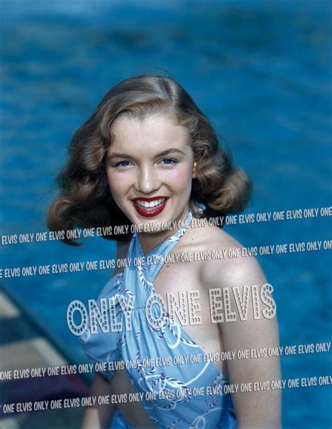 1946 Sexy MARILYN MONROE (Master Print Photo) Posing in Los Angeles 007