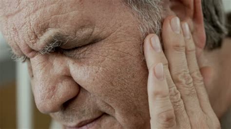 sakit telinga foto video stok  rekaman bebas royalti istock