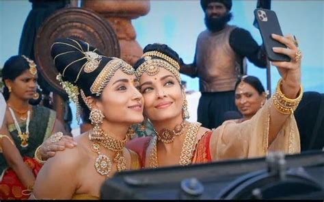 Aishwarya Rai as Nandini in PS1 : r/BollyBlindsNGossip