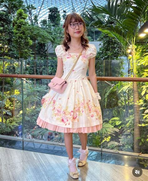 pin  miki  design inspo japan fashion street