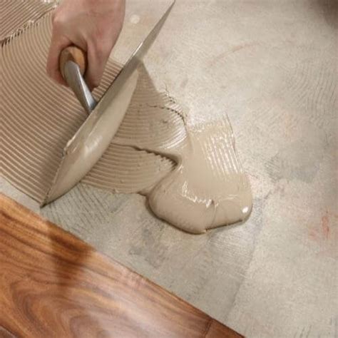 Flooring & carpet Glue Dubai, Abu Dhabi & UAE