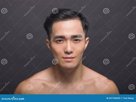 Closeup Asian Gay Couple Holding Hands Together On The Beach With Relax ...