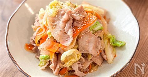 ご飯がすすむ！《豚バラとキャベツの味噌バター炒め》 | レシピサイトNadia