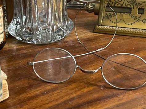 Antique Eye Glasses Silver - Gem