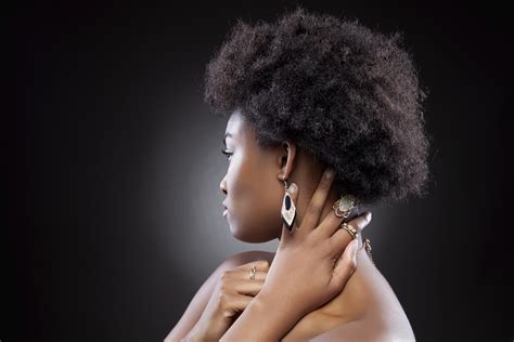 el pelo afro la reivindicacion del orgullo femenino en africa