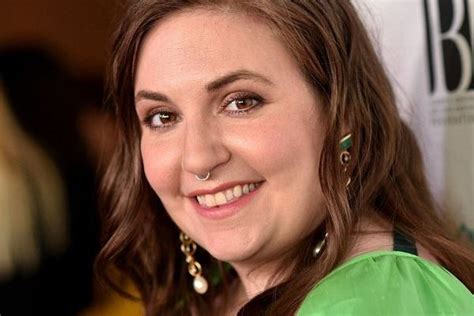 Lena Dunham Bio, Age, Parents, Education, Career, Husband - Networth
