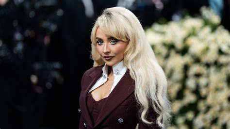 17 curiosidades sobre Sabrina Carpenter, segundo Rolling Stone