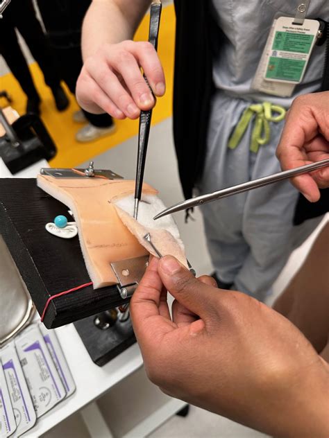 Shaping skilled surgeons: How research supports training, feedback, and