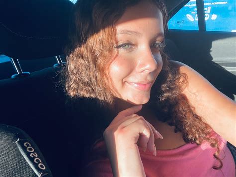 Gaby Santos - Gaby Santos added a new photo.