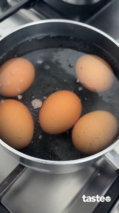 How to cook the perfect egg, according to Italian physicists | The ...