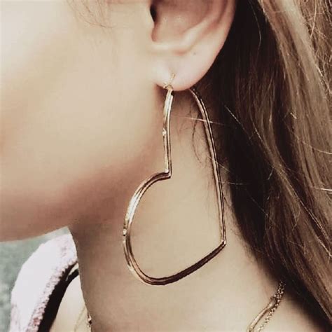 Pin by Chloé on Hogwarts Houses | Fashion, Jewelry design, Hoop earrings