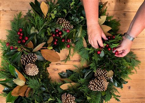 christmas wreath making workshop borde hill