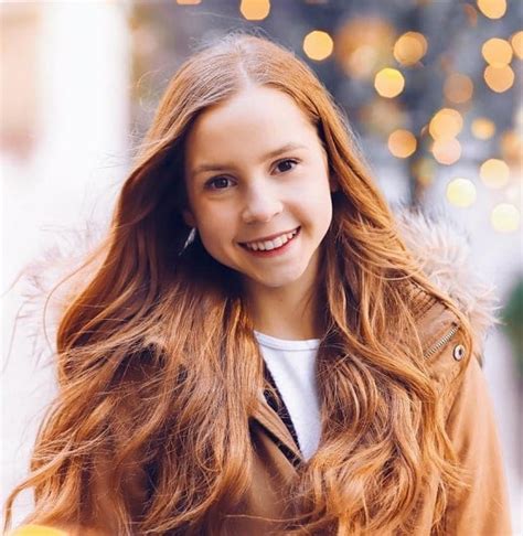 Anna McNulty Age, Net Worth, Boyfriend, Family, Height and Biography ...