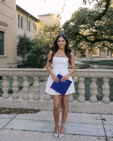 Isabella (Bibi) Avila (@bibiiavilaa) • Instagram photos and videos