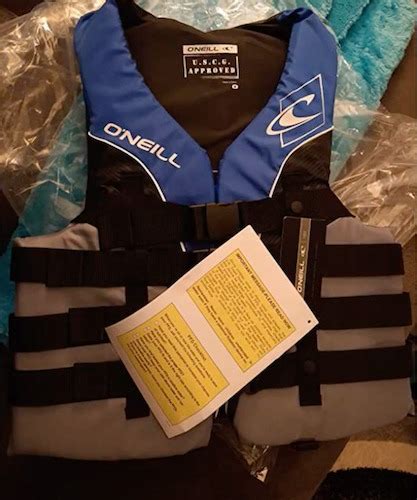 7 Best Wakeboard Life Jackets in 2024- Top Picks & Buying Guide