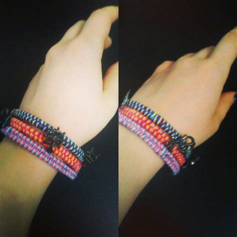 Knitting bracelet. Браслет из ниток Friendship Bracelets, Hobby ...