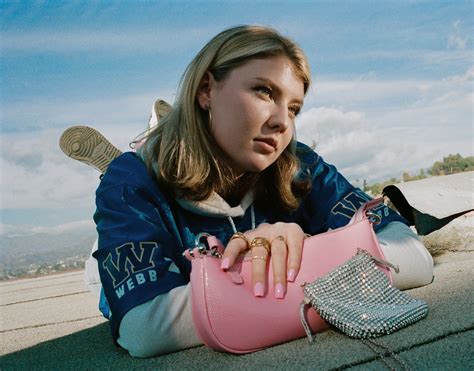 Dasha | UnRated Magazine - Your Music Entertainment - Veteran Run