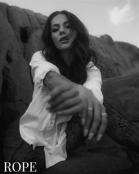 Ropemagazine - Model: @haileyrayk Photo: @josh_portraits... | Facebook