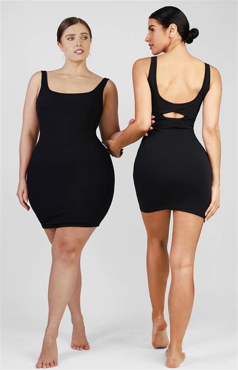 8 Built-in Shapewear Dresses That Smooth And Stretch, Leaving No Need for An Extra Layer ...