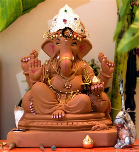 Mumbai Daily: Ganesh Chaturthi
