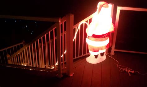 Hilarious Christmas Decoration Fails