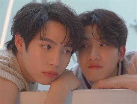 pin  thailand gmmtv actors cute gay couples boyfriend pictures