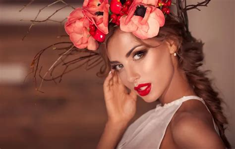Wallpaper look, flowers, face, style, makeup, wreath, red lipstick ...