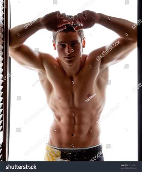 Muscular Young Naked Sexy Boy Leaned Foto stock 92182405 | Shutterstock