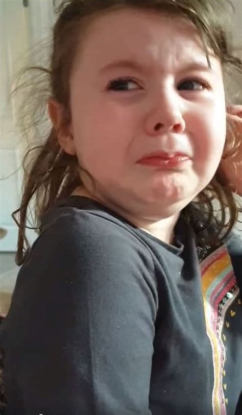 Girl who had epic meltdown over Nando’s and McDonald’s closing cheered