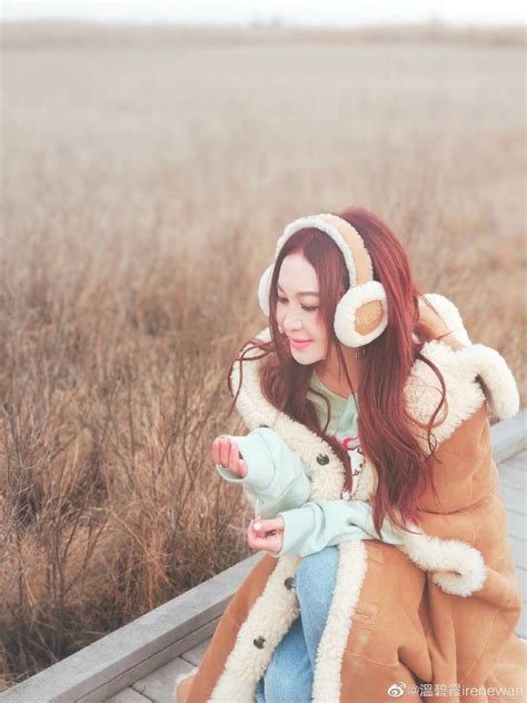 irene wan  posts rare pic   family    today