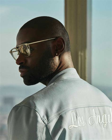 8 Best Glasses For Bald Men To Compliment Your Crown In 2025 | FashionBeans