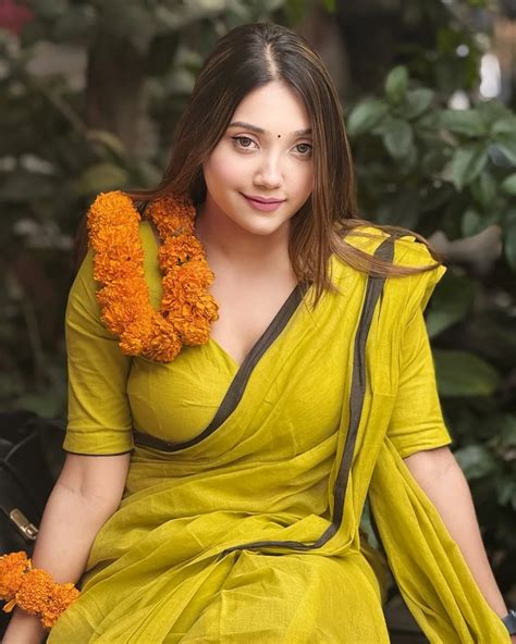 Desi Girls Zone (@desi_insta_beauty) • Instagram photos and videos