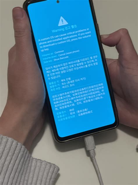 Phone keeps freezing : r/galaxya53