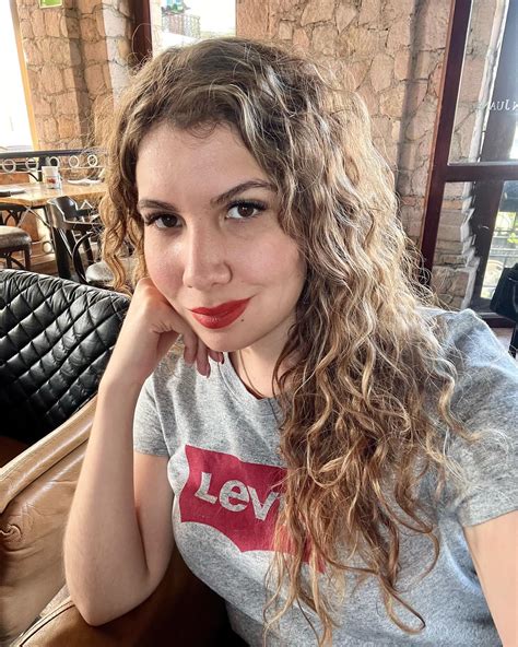 Alicia Castro (@aliciacastrog_) • Instagram photos and videos