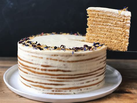 [Homemade] Russian honey cake w/ honey cream cheese buttercream : r/food