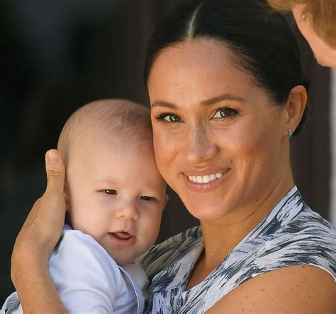 7 Crazy Twitter Theories About Meghan's Mole You NEED to See - cxoblns